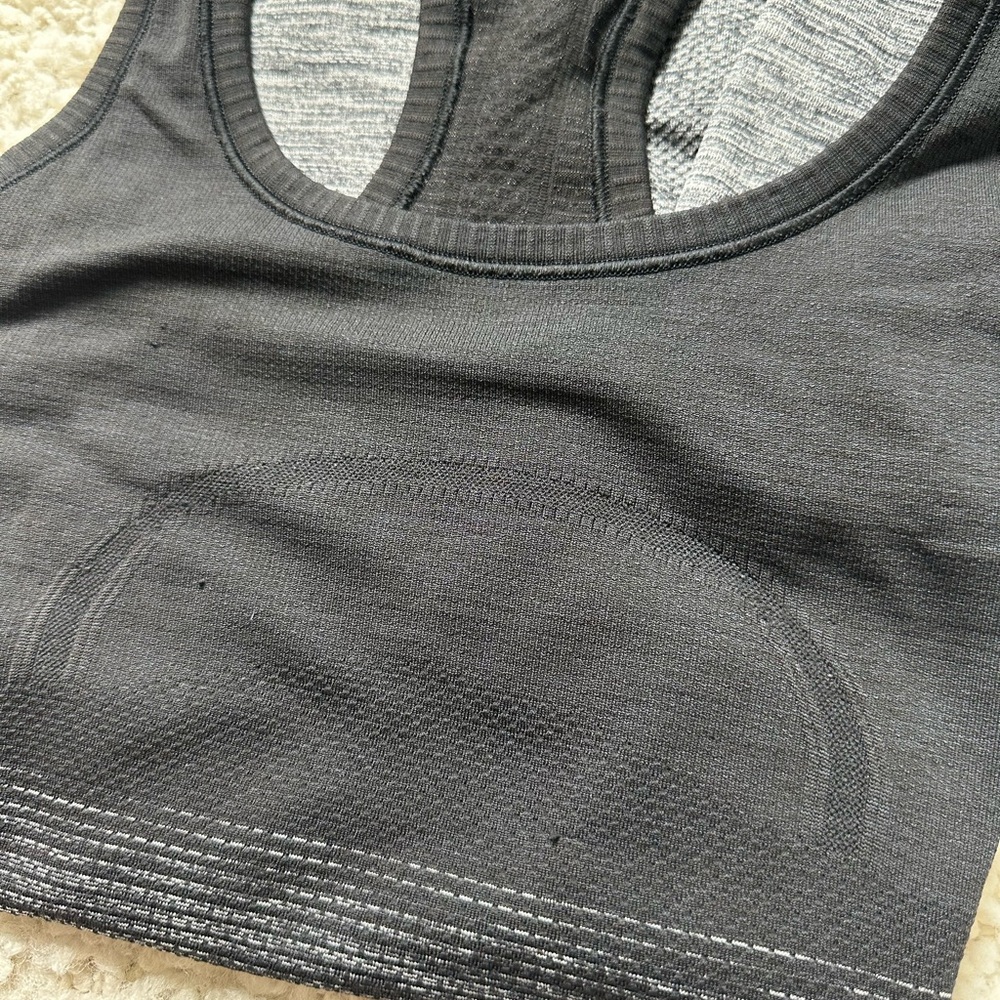 Lululemon Swiftly Tech Racerback - Picture 6 of 6